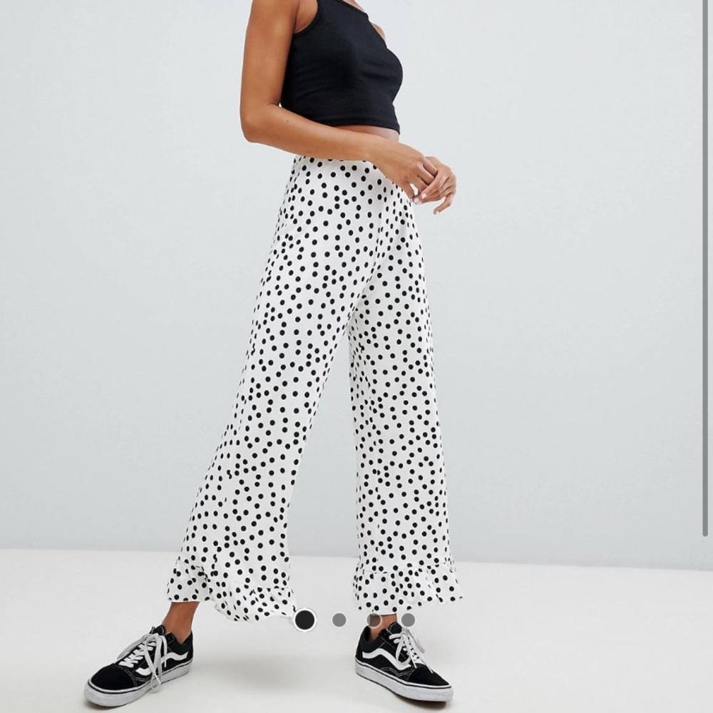 FUNKY WHITE AND BLACK POLKA DOT RUFFLE PANTS - Picture 1 of 3
